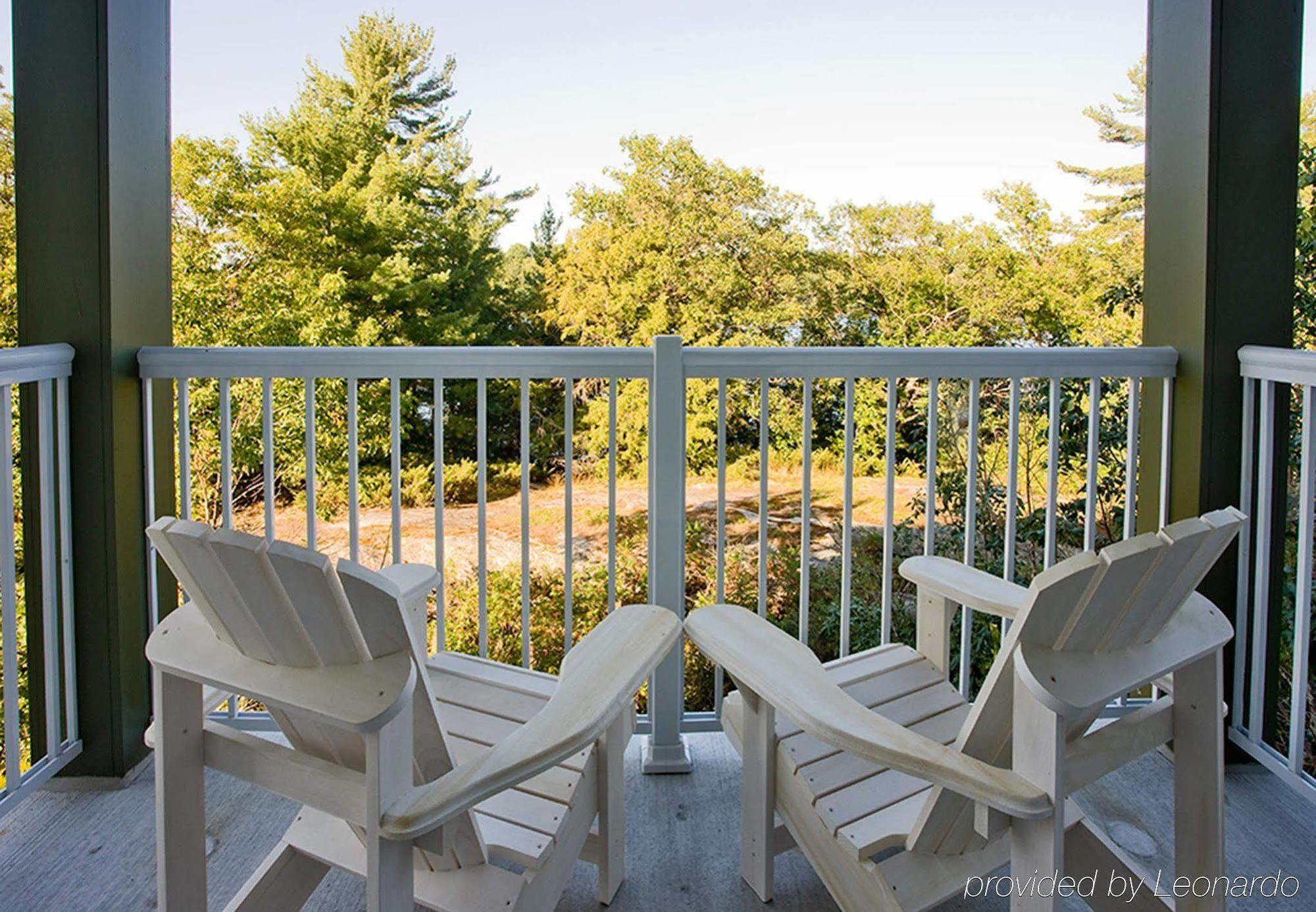 Residence Inn By Marriott Gravenhurst Muskoka Wharf Exterior photo